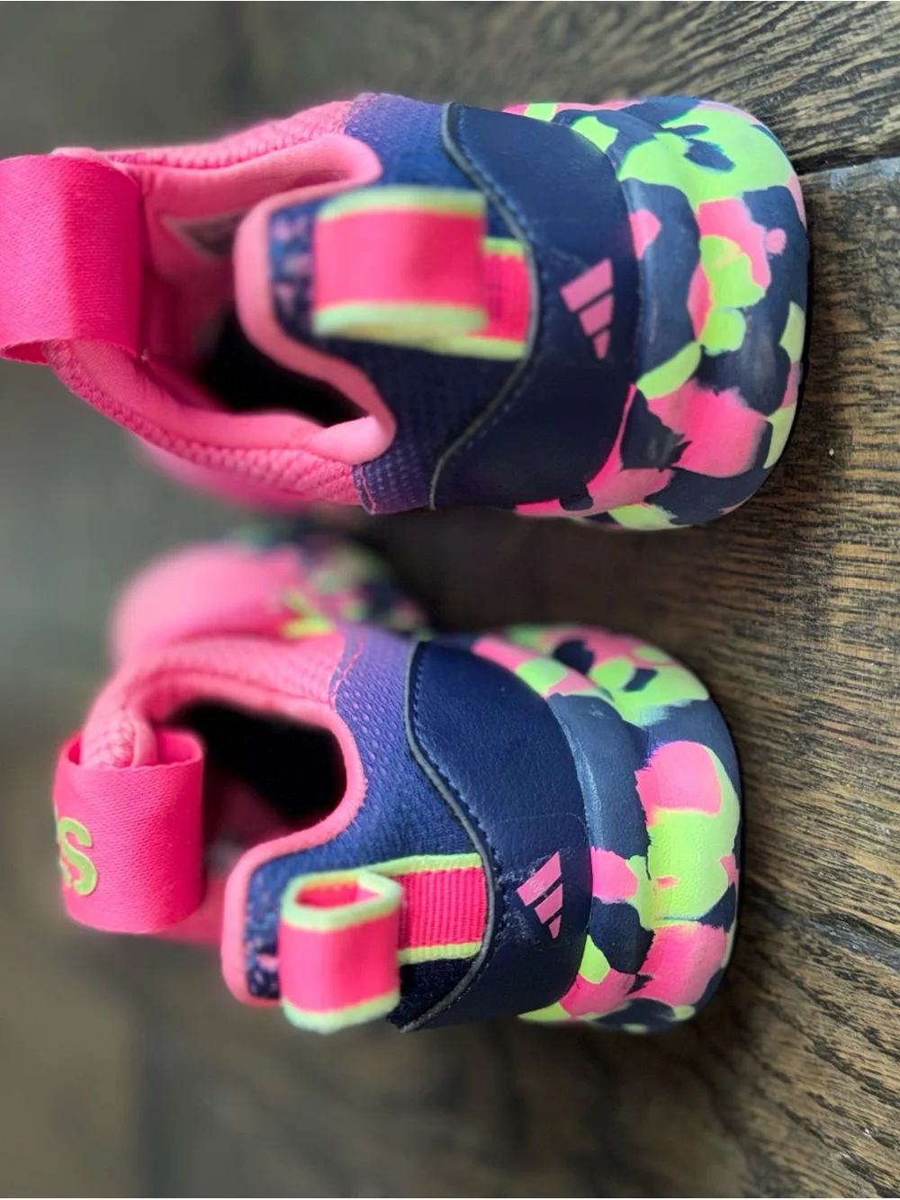 adidas Kids Bright Pink Sneakers with Multicolor Camo Trim